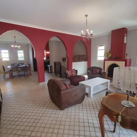 Secret Room, 3 Couple Only Au Village Naturiste